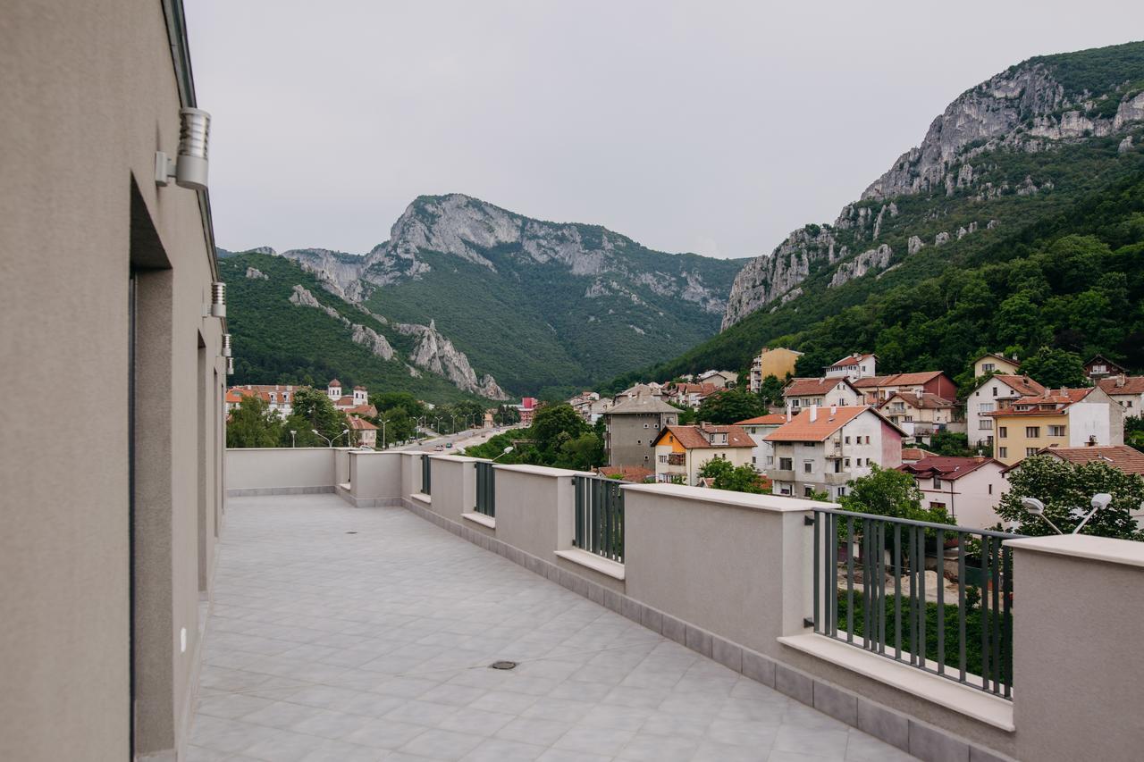 Hotel Leva - Vratsa Bagian luar foto